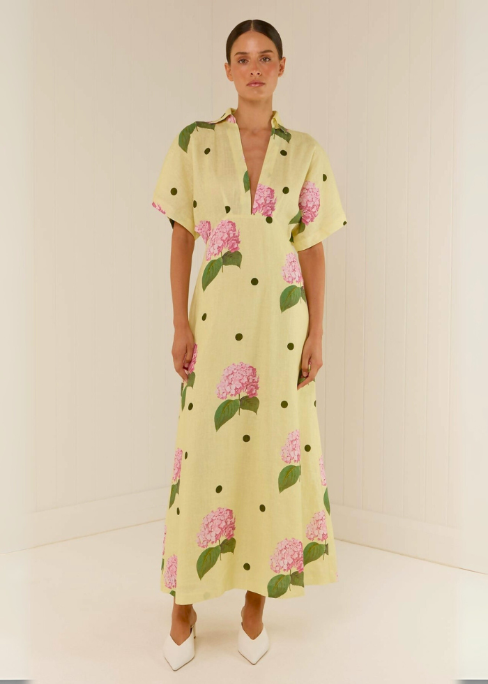 Robe imprimée taille haute élégante