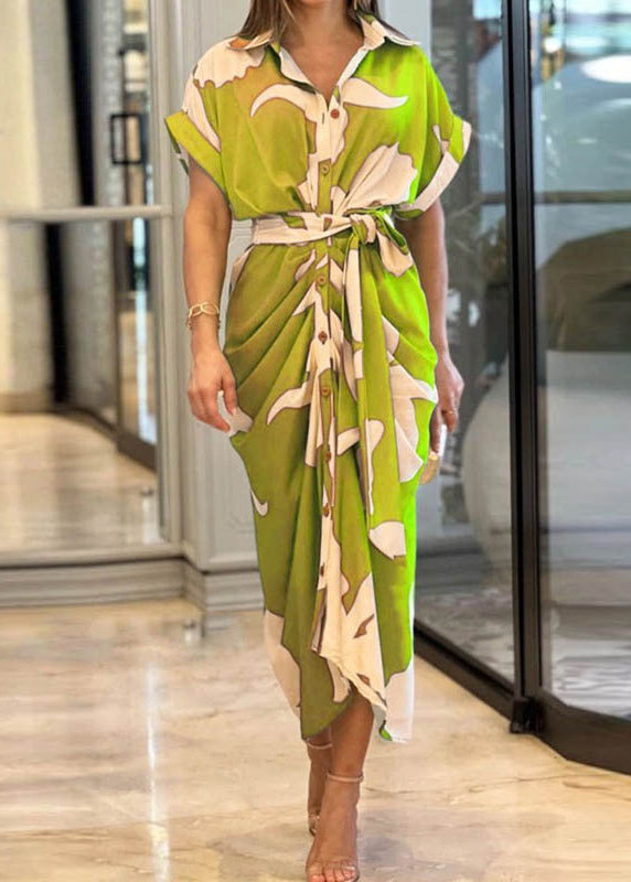 Robe chemise élégante imprimée ceinturée