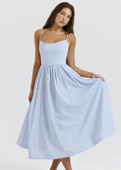 Robe longue élégante à bretelles