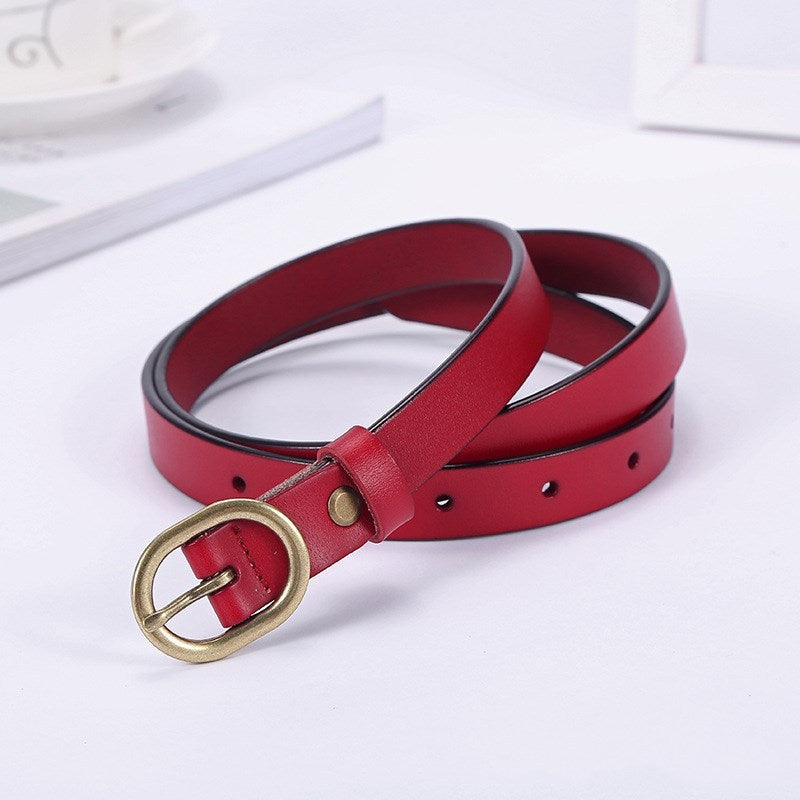 Ceinture fine élégante en cuir