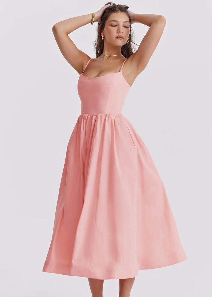 Robe longue élégante à bretelles