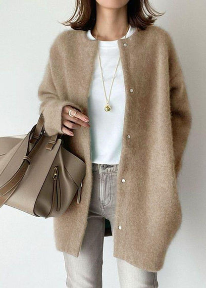 Cardigan tricoté boutonné coupe ajustée