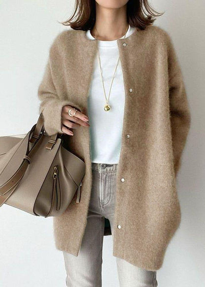 Cardigan tricoté boutonné coupe ajustée