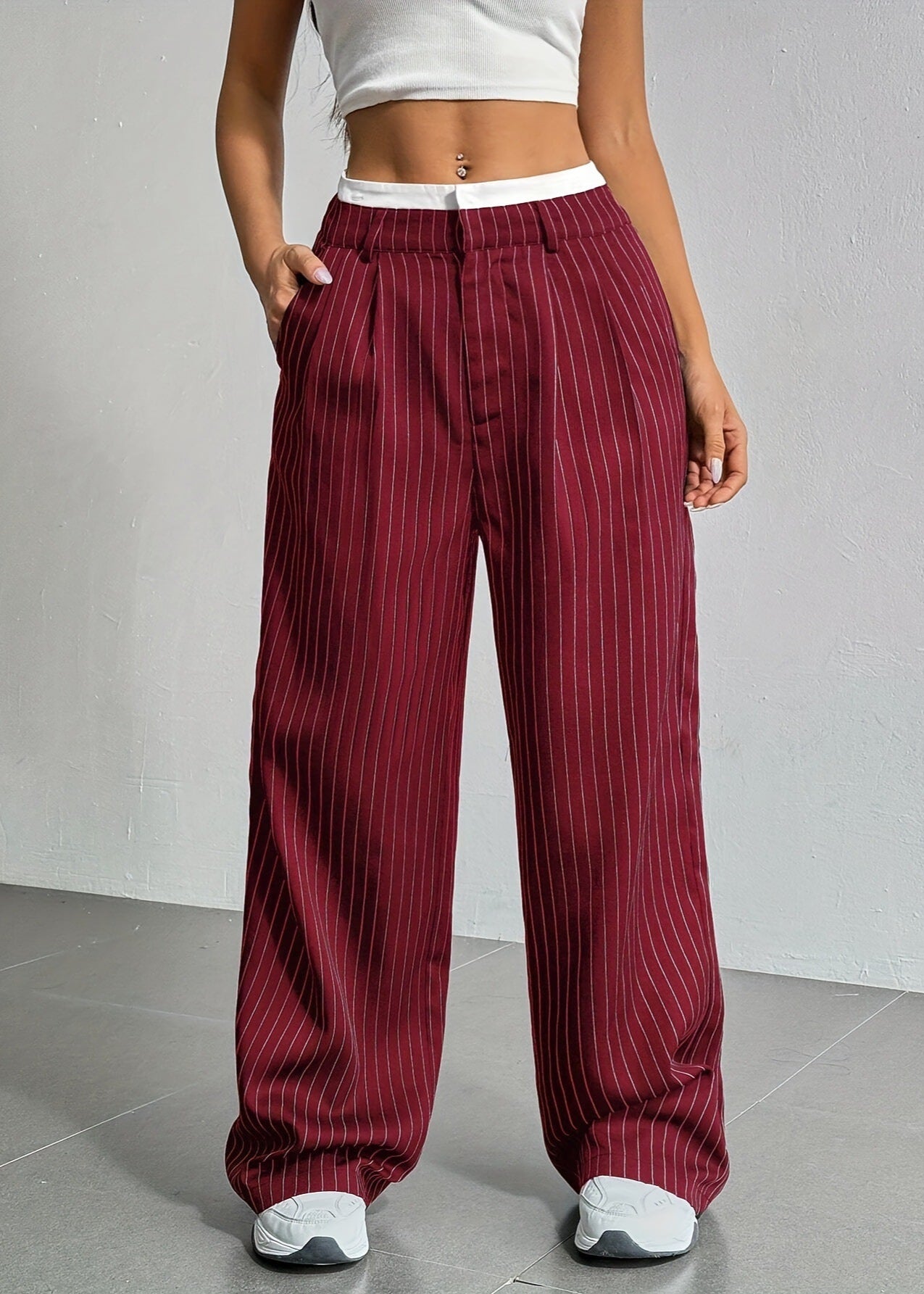 Pantalon droit rayé taille haute
