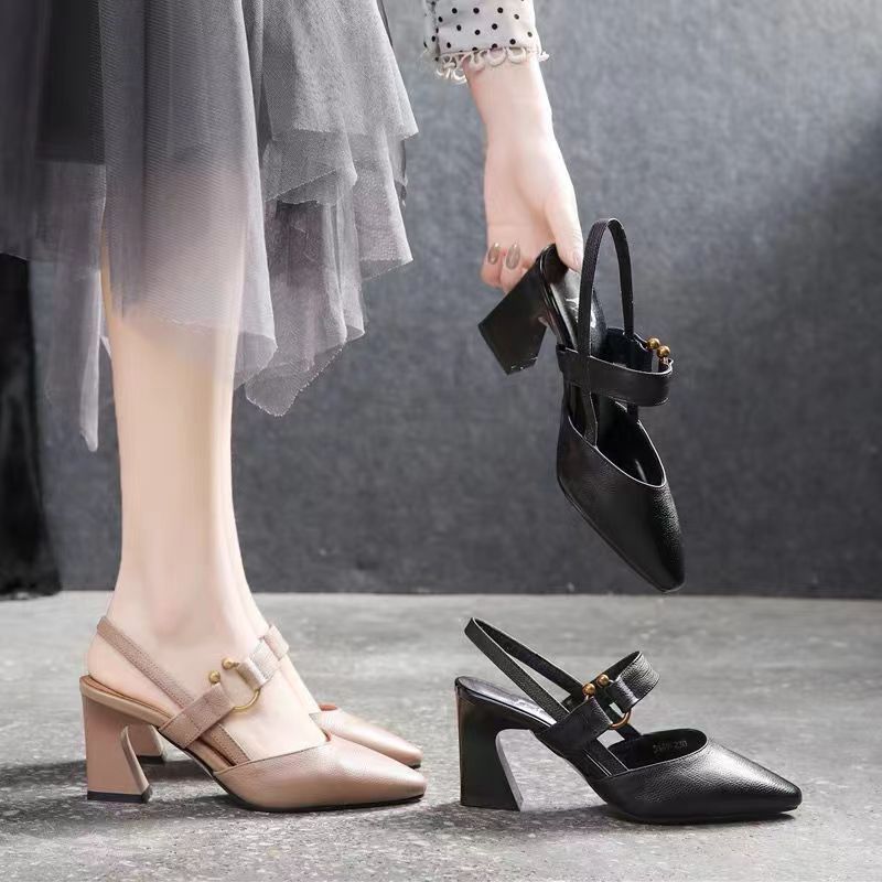 Sandales Élégantes à Talons Épais Bout Pointu