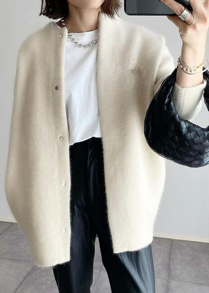 Cardigan tricoté boutonné coupe ajustée