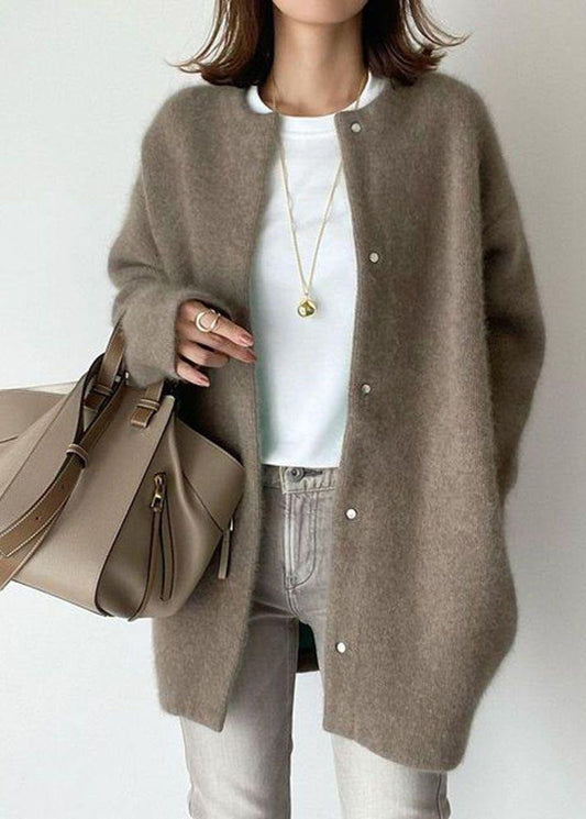 Cardigan tricoté boutonné coupe ajustée
